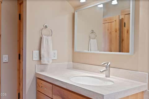 Tiny photo for 15385 Windigo Trail, Sisters, OR 97759 (MLS # 220226511)