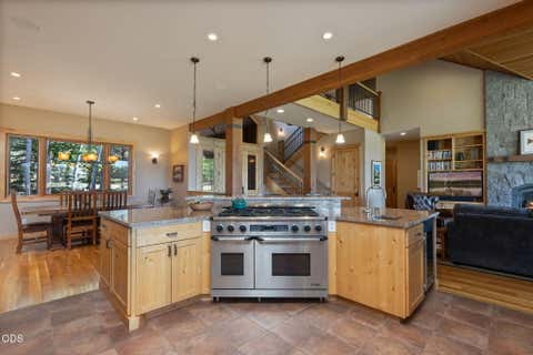 Tiny photo for 15385 Windigo Trail, Sisters, OR 97759 (MLS # 220226511)