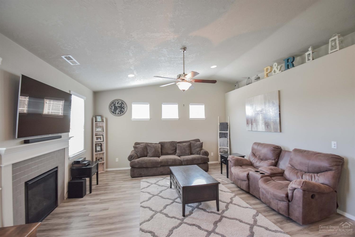 Summit Crest - Residential