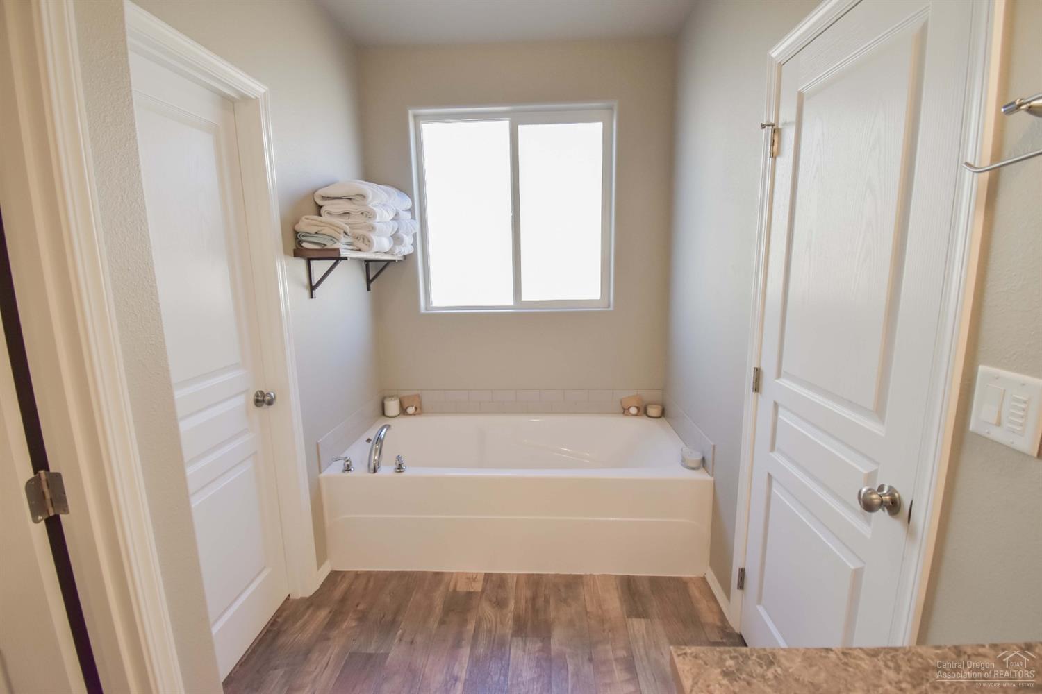 Summit Crest - Residential