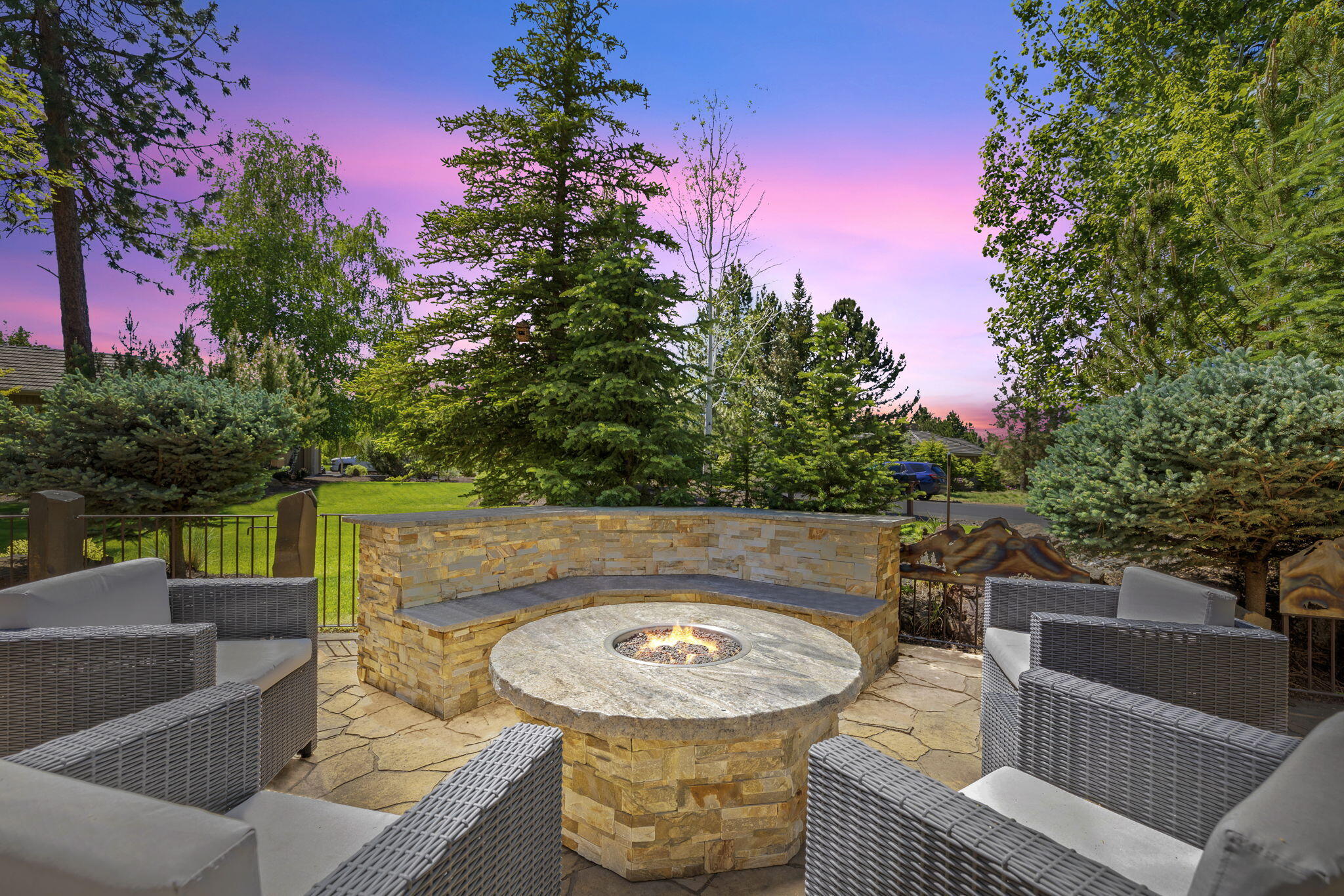 Broken Top - Residential