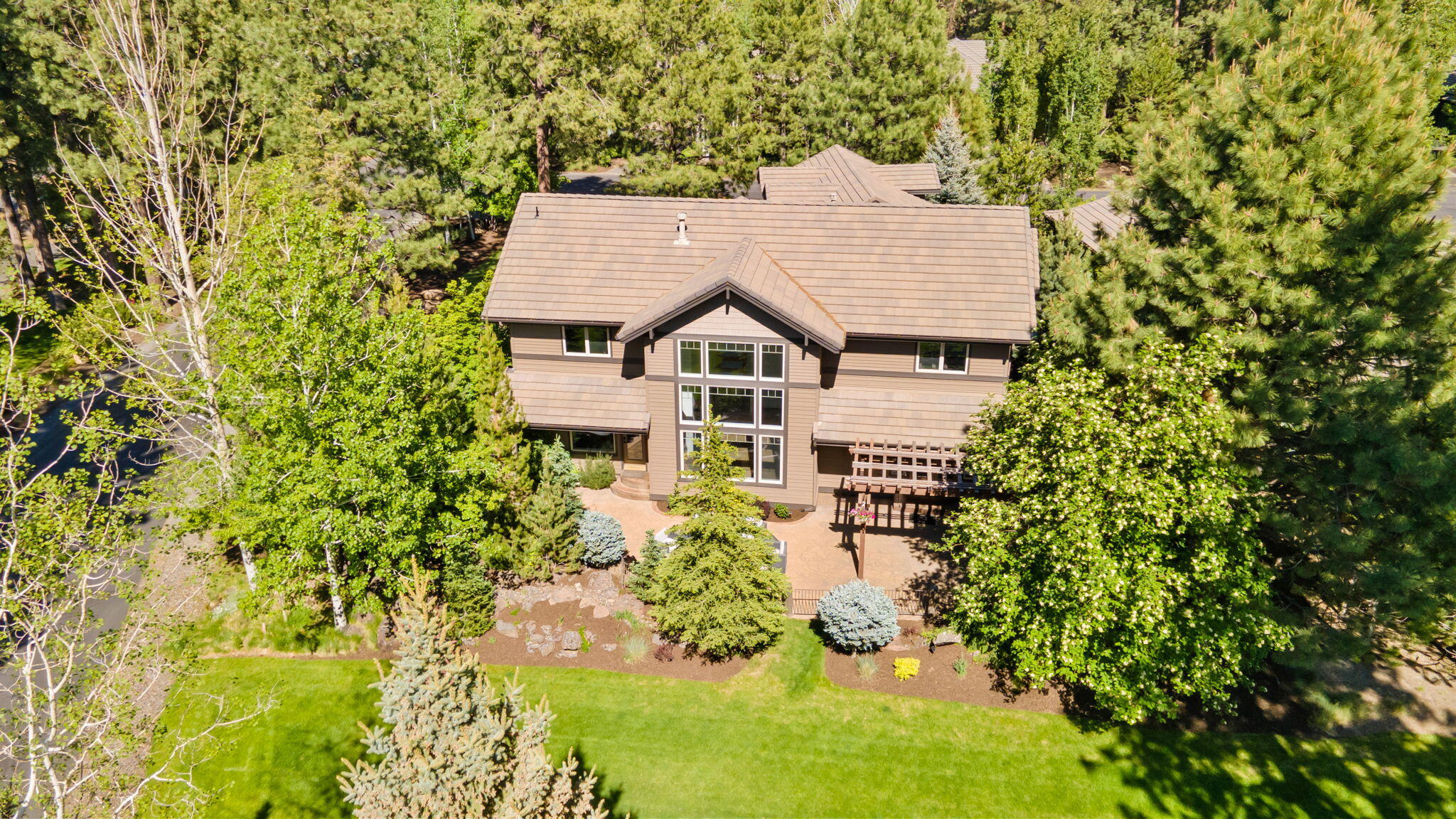 Broken Top - Residential