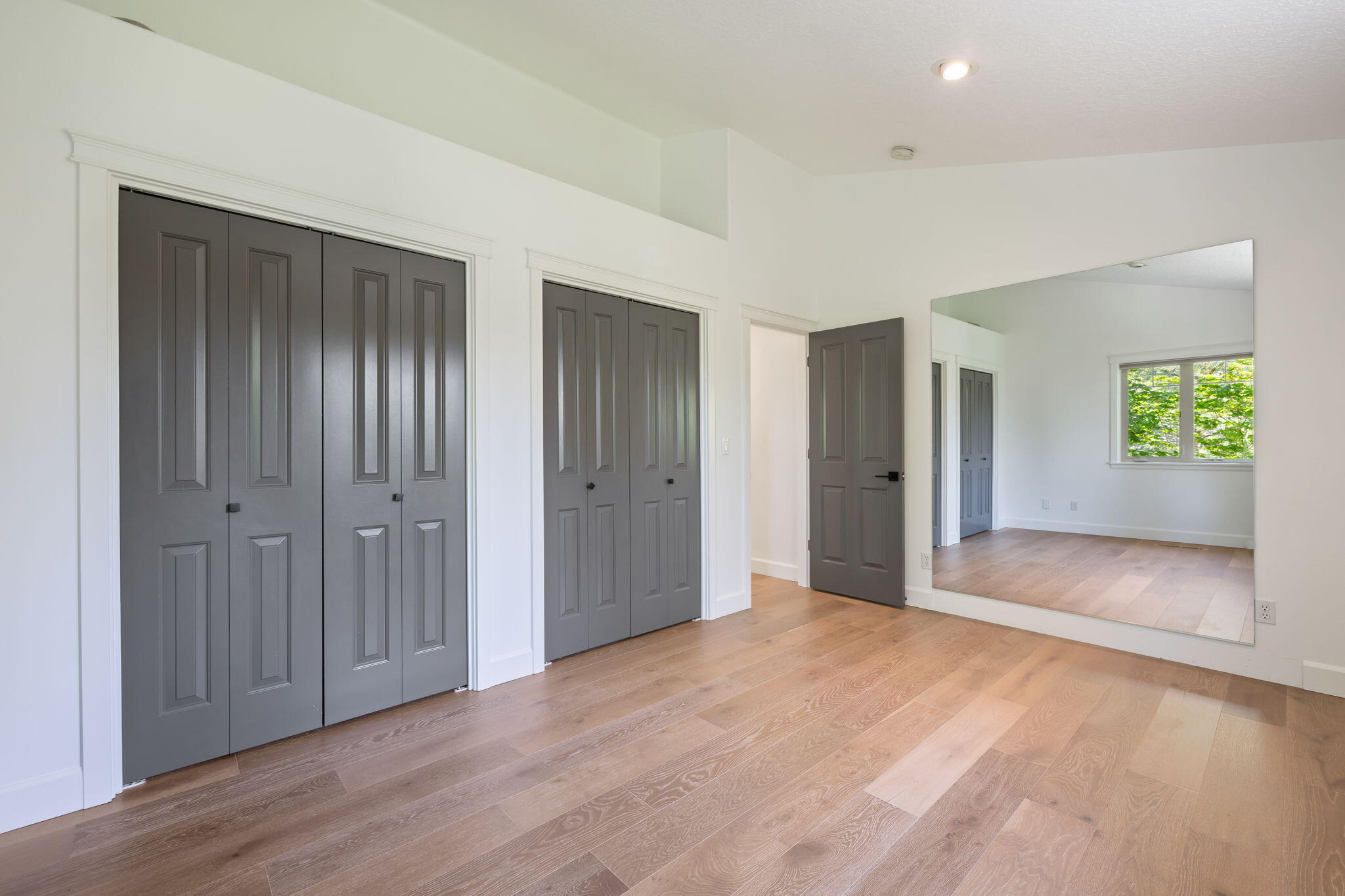 Broken Top - Residential