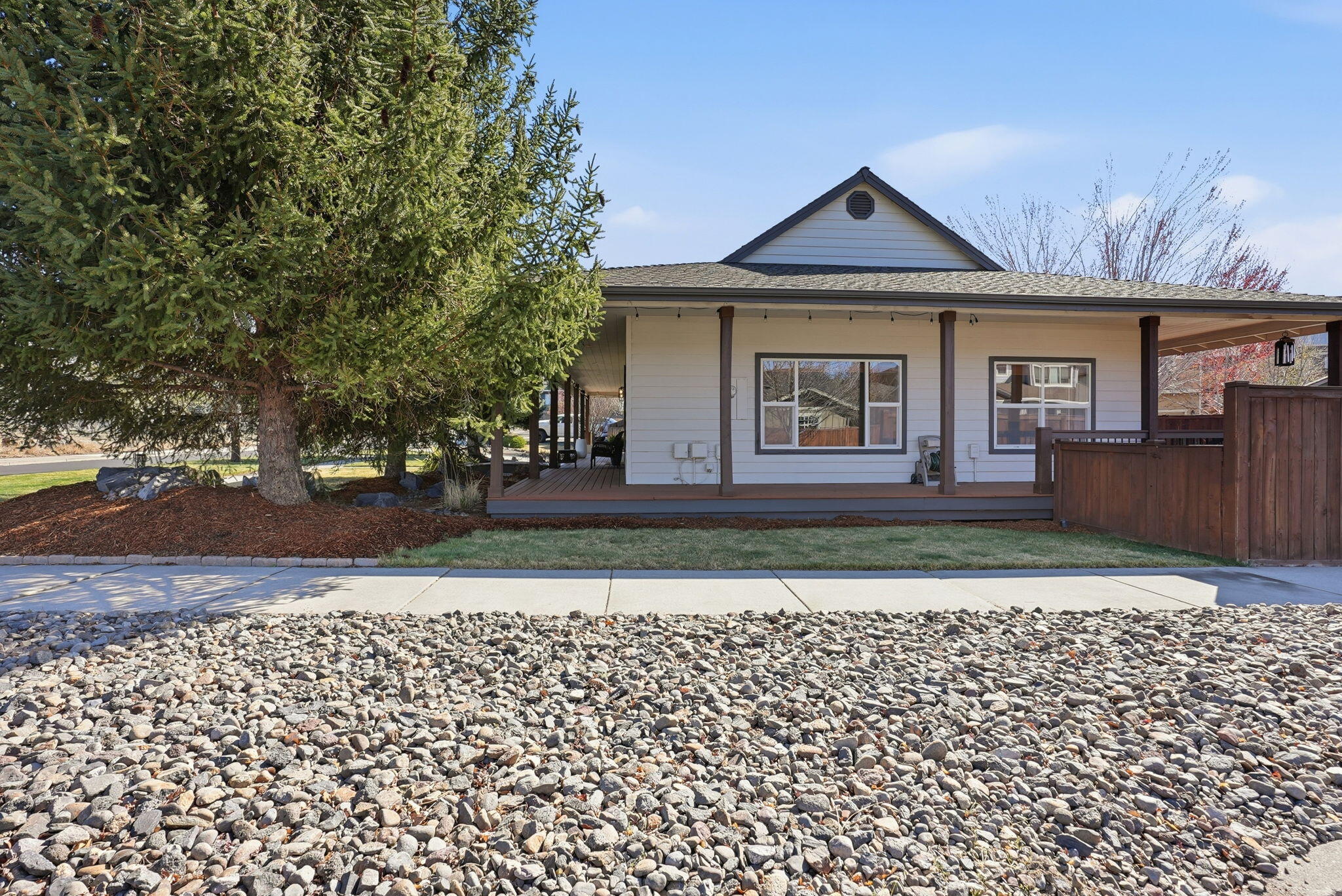 20721 Tango Creek Avenue