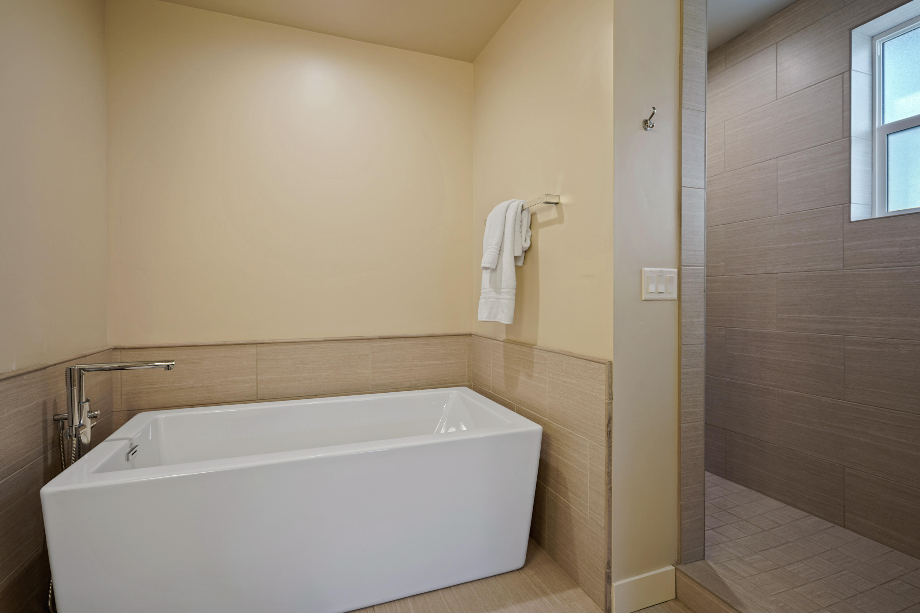 Renaissance@Shevlin - Residential