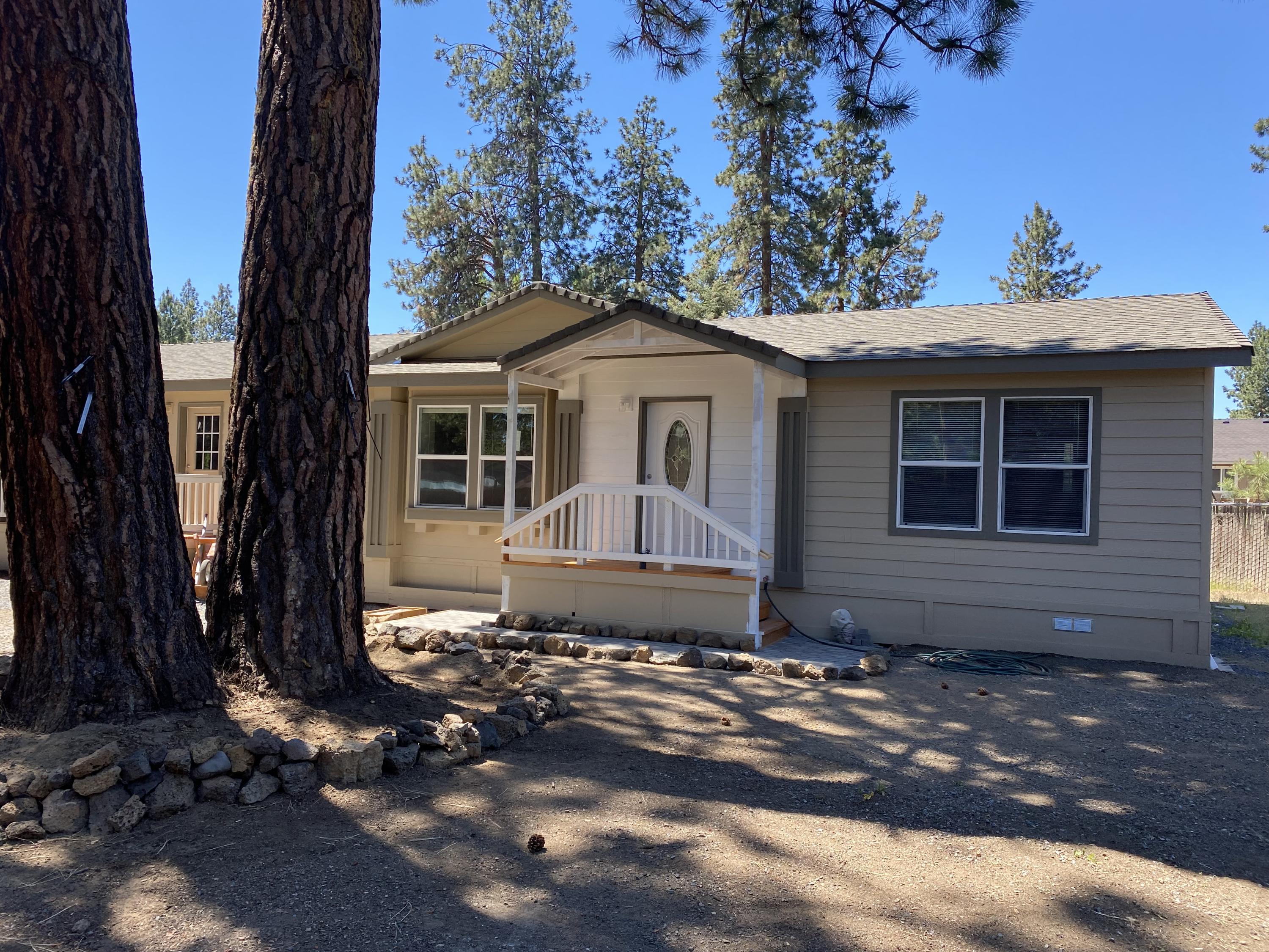 Romaine Village - Residential