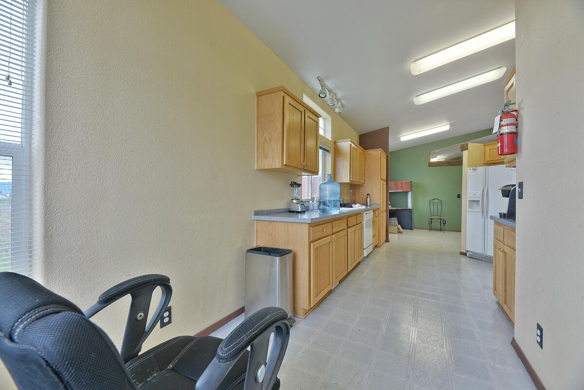 Avenue GIndustrial Subdivision - Commercial Sale