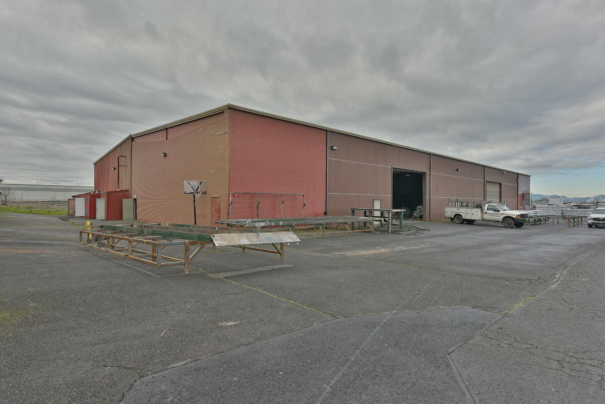 Avenue GIndustrial Subdivision - Commercial Sale