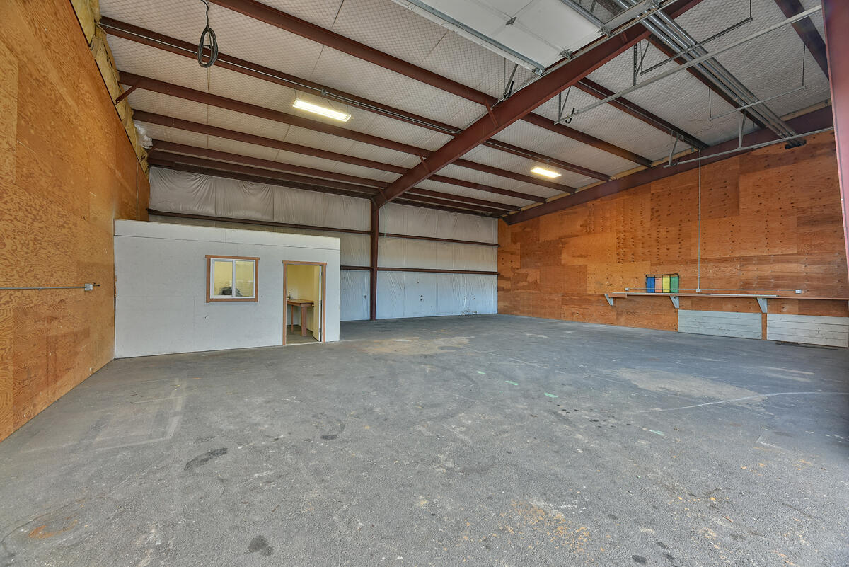 Avenue GIndustrial Subdivision - Commercial Sale