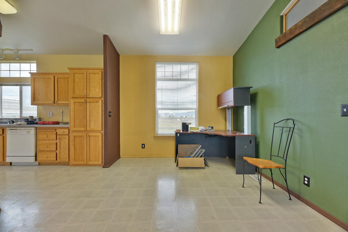 Avenue GIndustrial Subdivision - Commercial Sale