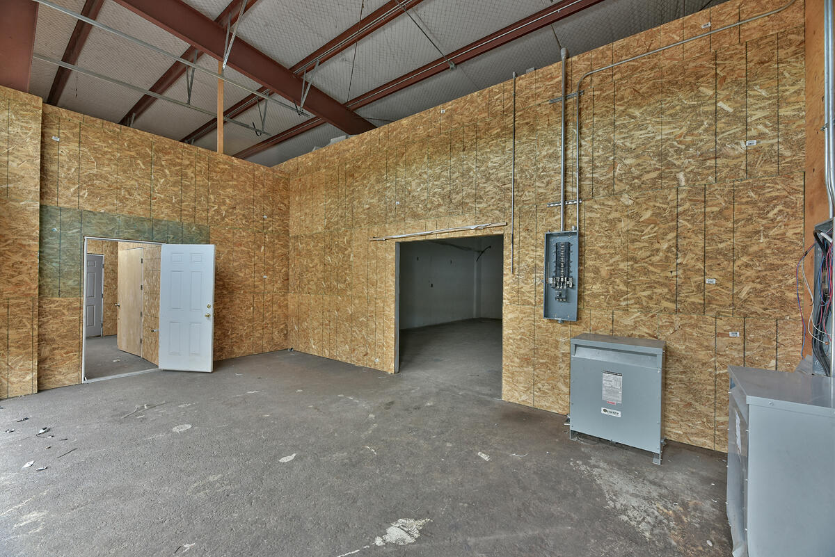 Avenue GIndustrial Subdivision - Commercial Sale