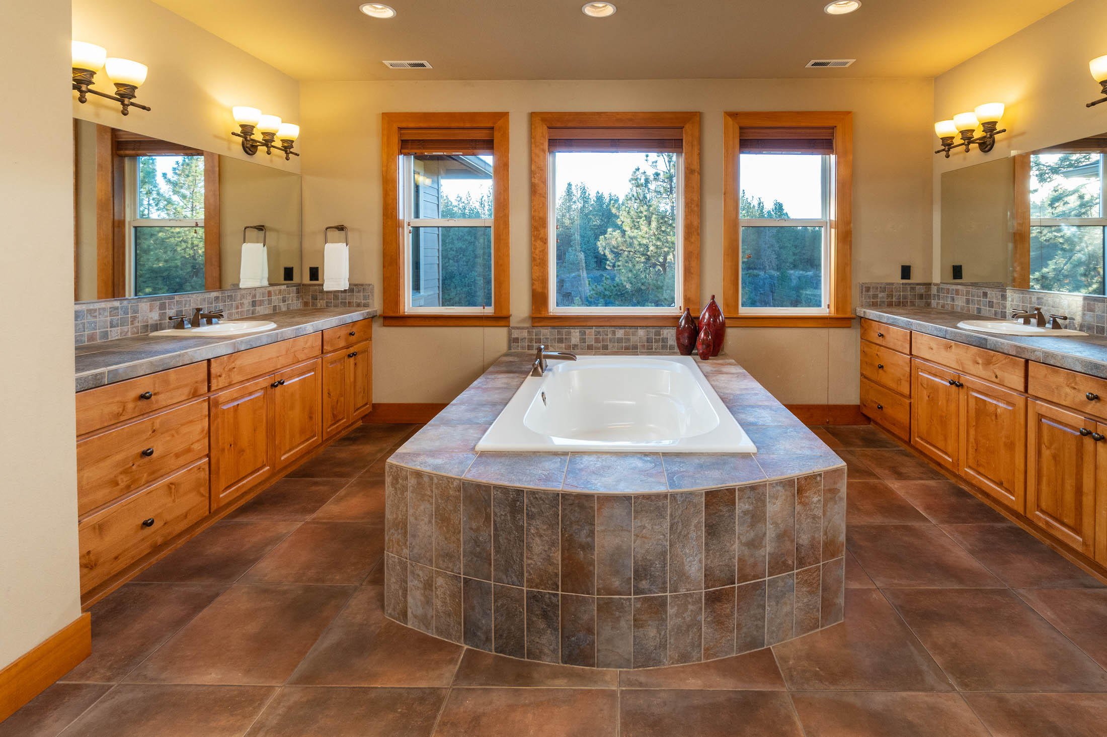 River Canyon Estates - Residential