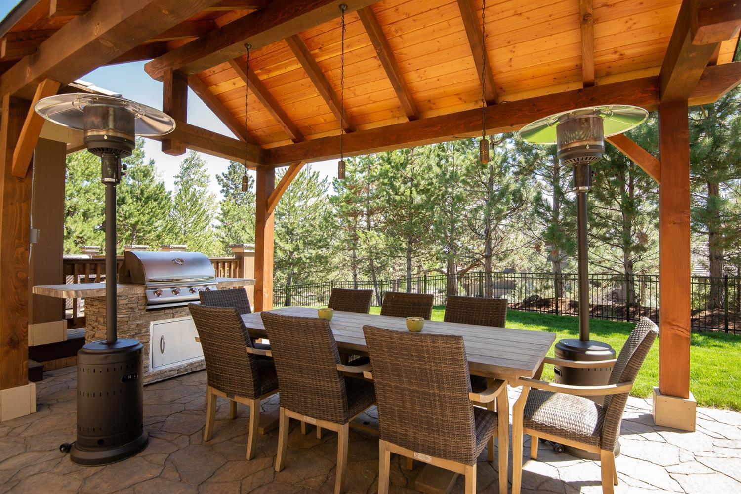 Skyliner Summit - Residential