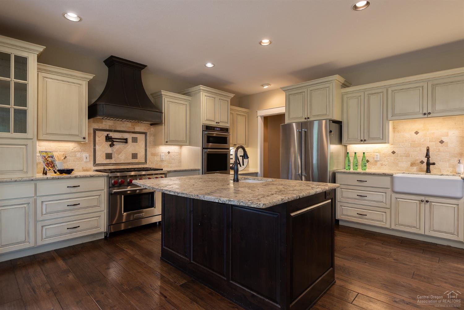 Skyliner Summit - Residential