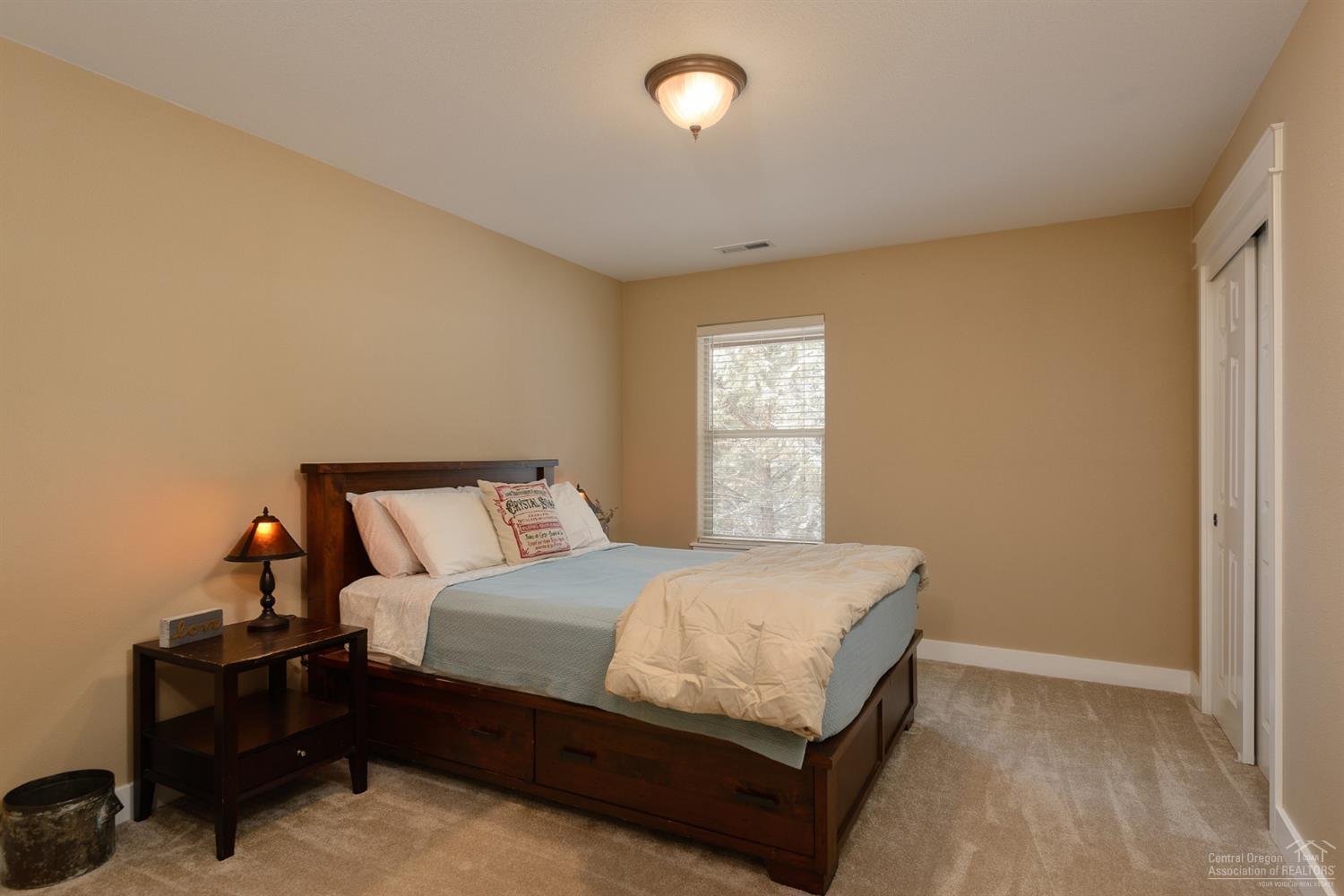 Skyliner Summit - Residential