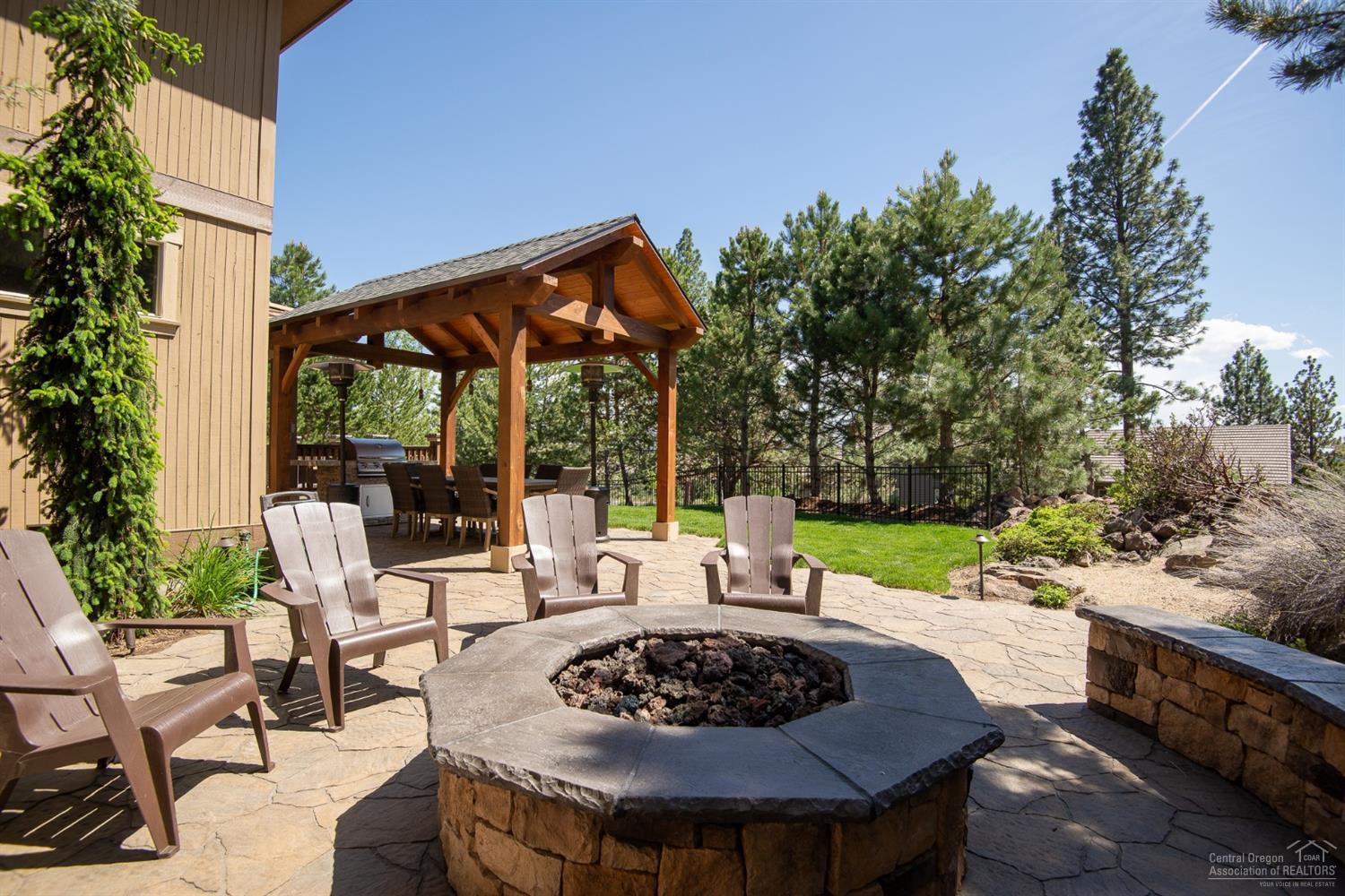 Skyliner Summit - Residential