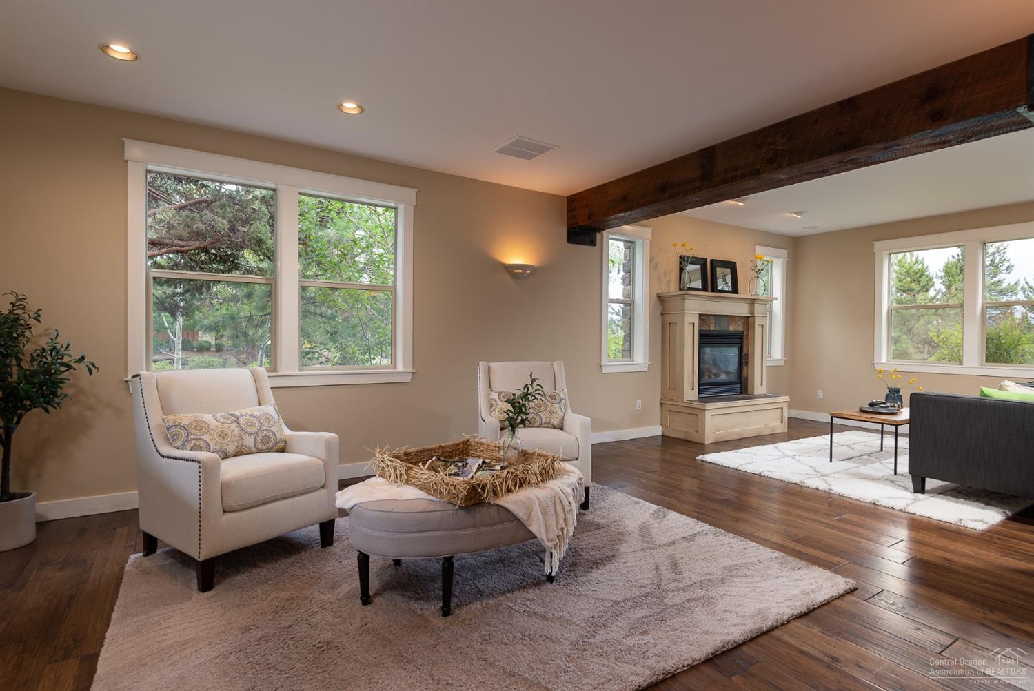 Skyliner Summit - Residential