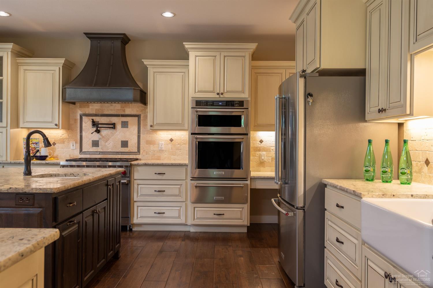 Skyliner Summit - Residential