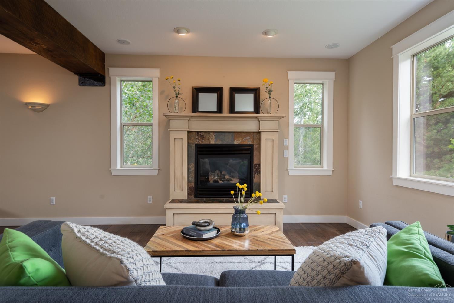 Skyliner Summit - Residential