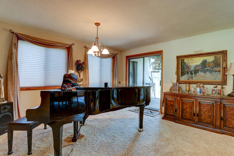 Mtn Village East - Residential