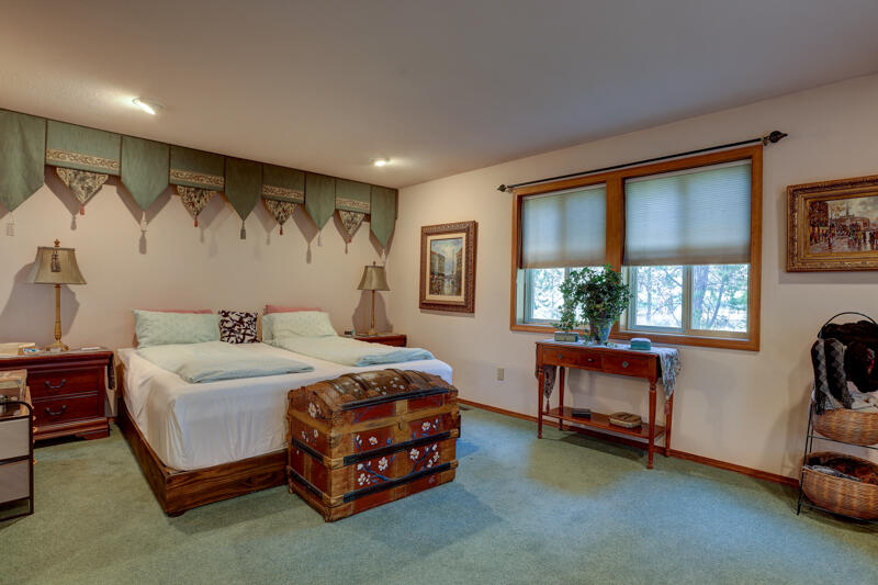 Mtn Village East - Residential