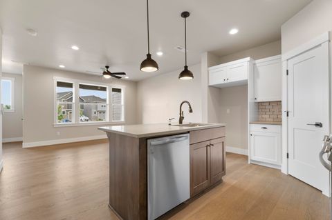 Tiny photo for 3925 SW Coyote Avenue #Lot 153, Redmond, OR 97756 (MLS # 220210391)