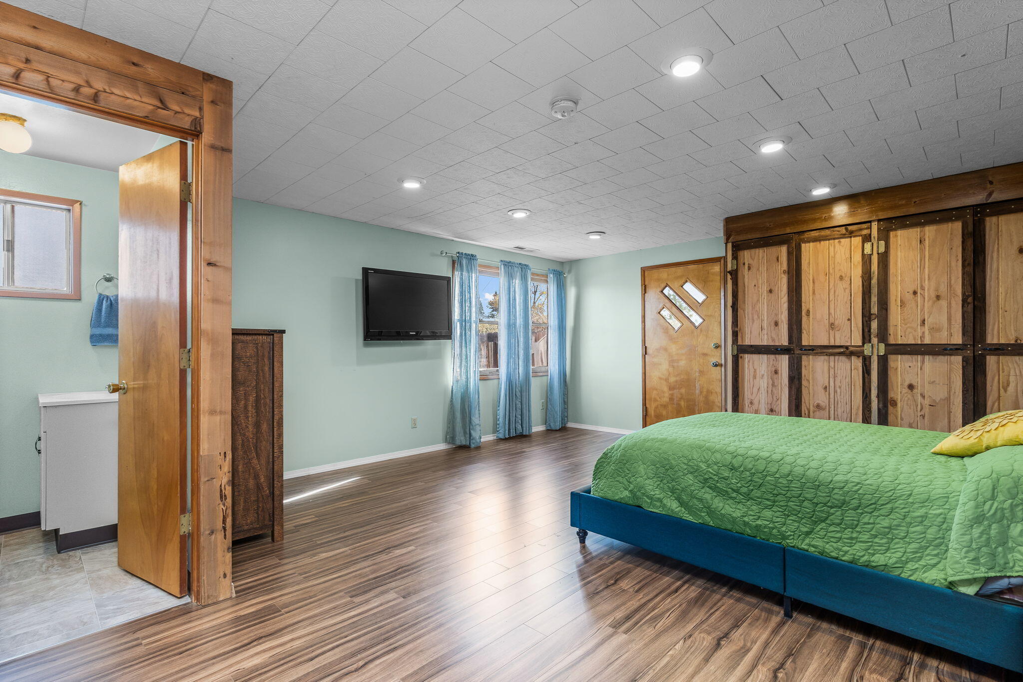 Mtn View - Residential