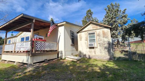 Tiny photo for 13514 SW Cinder Drive, Terrebonne, OR 97760 (MLS # 220217694)