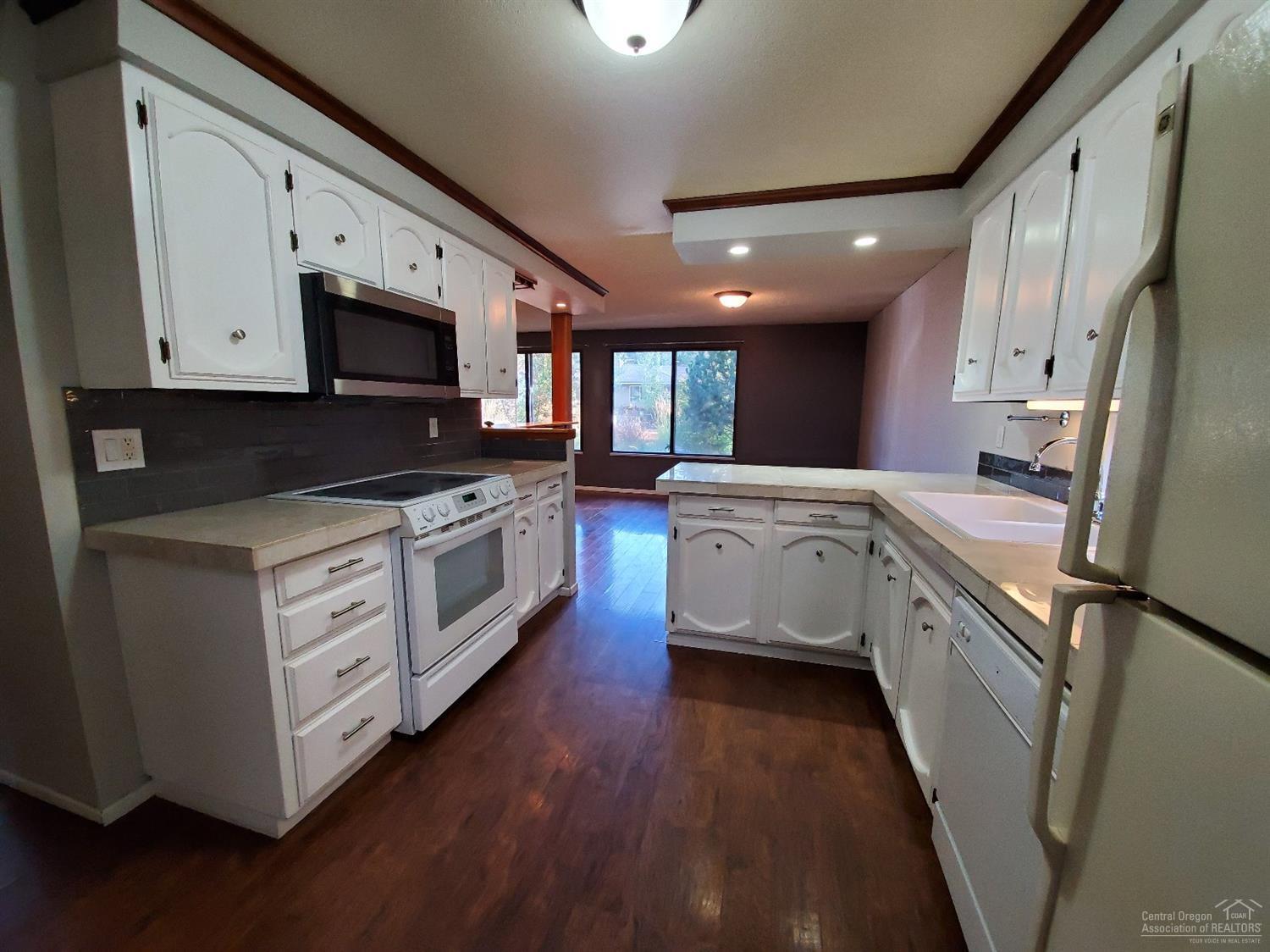 1st Addition Bend Pk - Residential