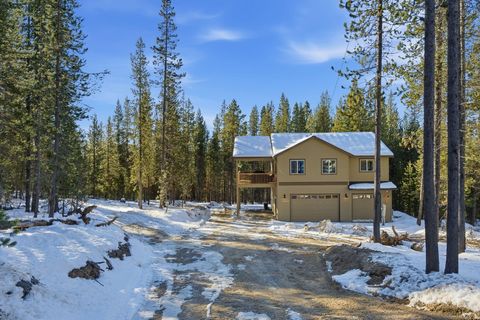 Tiny photo for 140720 Crescent Moon Drive, Crescent Lake, OR 97733 (MLS # 220213762)