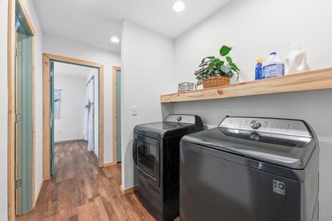 Tiny photo for 140720 Crescent Moon Drive, Crescent Lake, OR 97733 (MLS # 220213762)