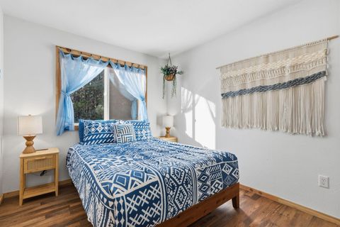 Tiny photo for 140720 Crescent Moon Drive, Crescent Lake, OR 97733 (MLS # 220213762)