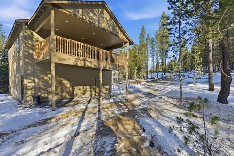 Tiny photo for 140720 Crescent Moon Drive, Crescent Lake, OR 97733 (MLS # 220213762)