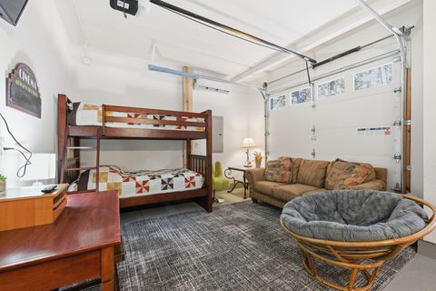 Tiny photo for 140720 Crescent Moon Drive, Crescent Lake, OR 97733 (MLS # 220213762)