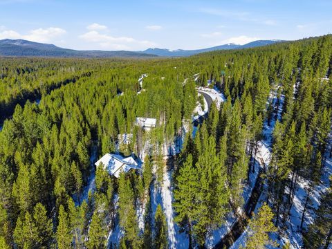 Tiny photo for 140720 Crescent Moon Drive, Crescent Lake, OR 97733 (MLS # 220213762)