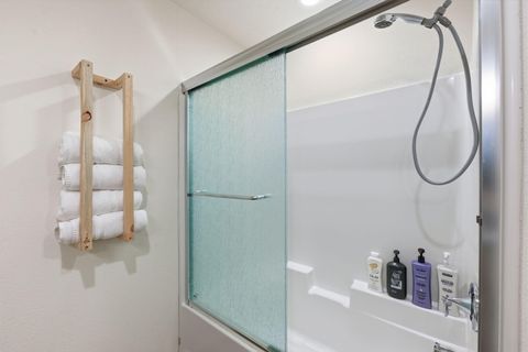 Tiny photo for 140720 Crescent Moon Drive, Crescent Lake, OR 97733 (MLS # 220213762)