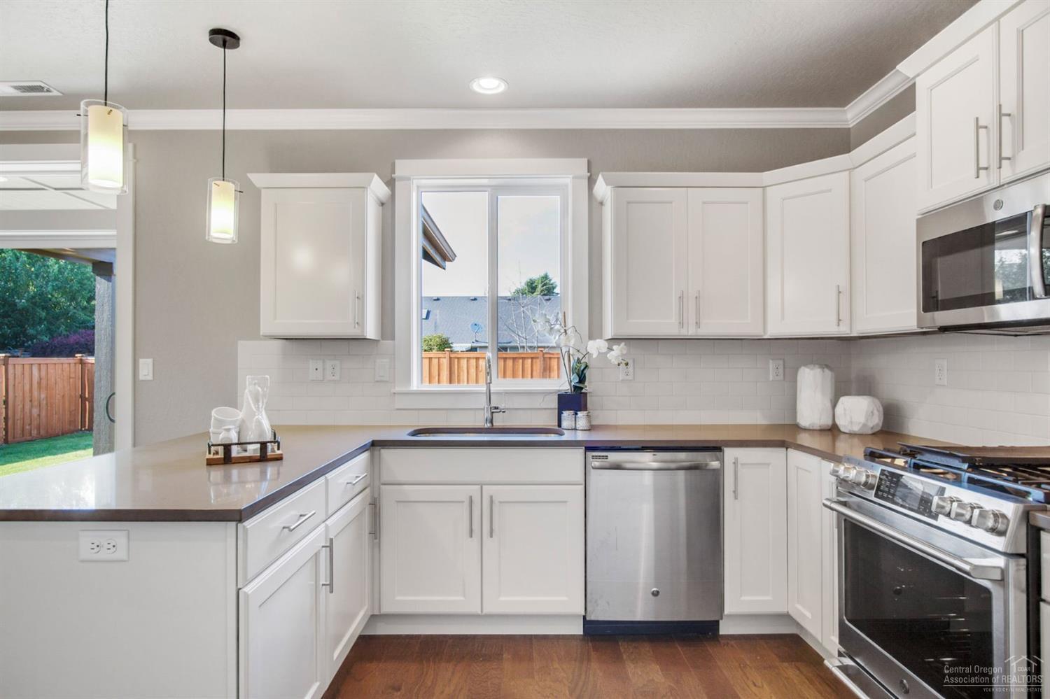 Emerald View Estates - Residential