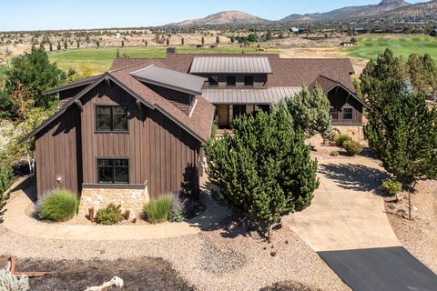 Photo of 16593 SW Ranchview Road, Powell Butte, OR 97753 (MLS # 220209451)