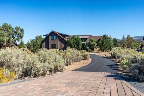 Tiny photo for 16593 SW Ranchview Road, Powell Butte, OR 97753 (MLS # 220209451)