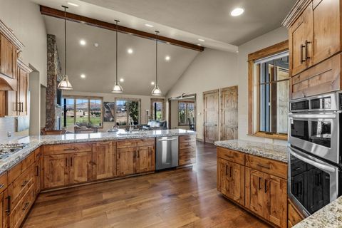 Tiny photo for 16593 SW Ranchview Road, Powell Butte, OR 97753 (MLS # 220209451)