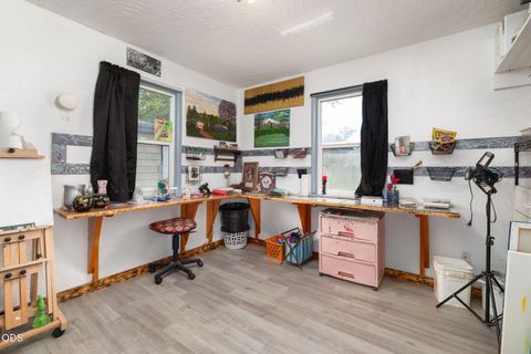 Tiny photo for 1310 NW Dodson Drive, Prineville, OR 97754 (MLS # 220224514)