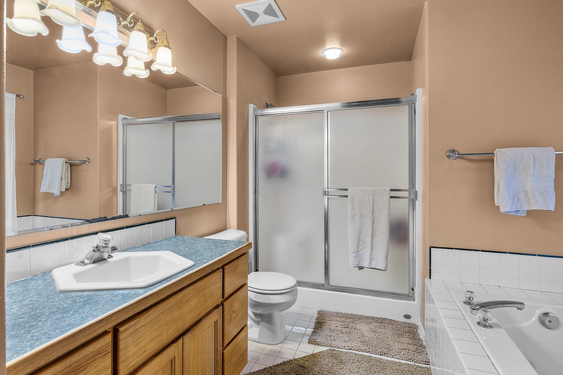 Chloe Estates - Residential