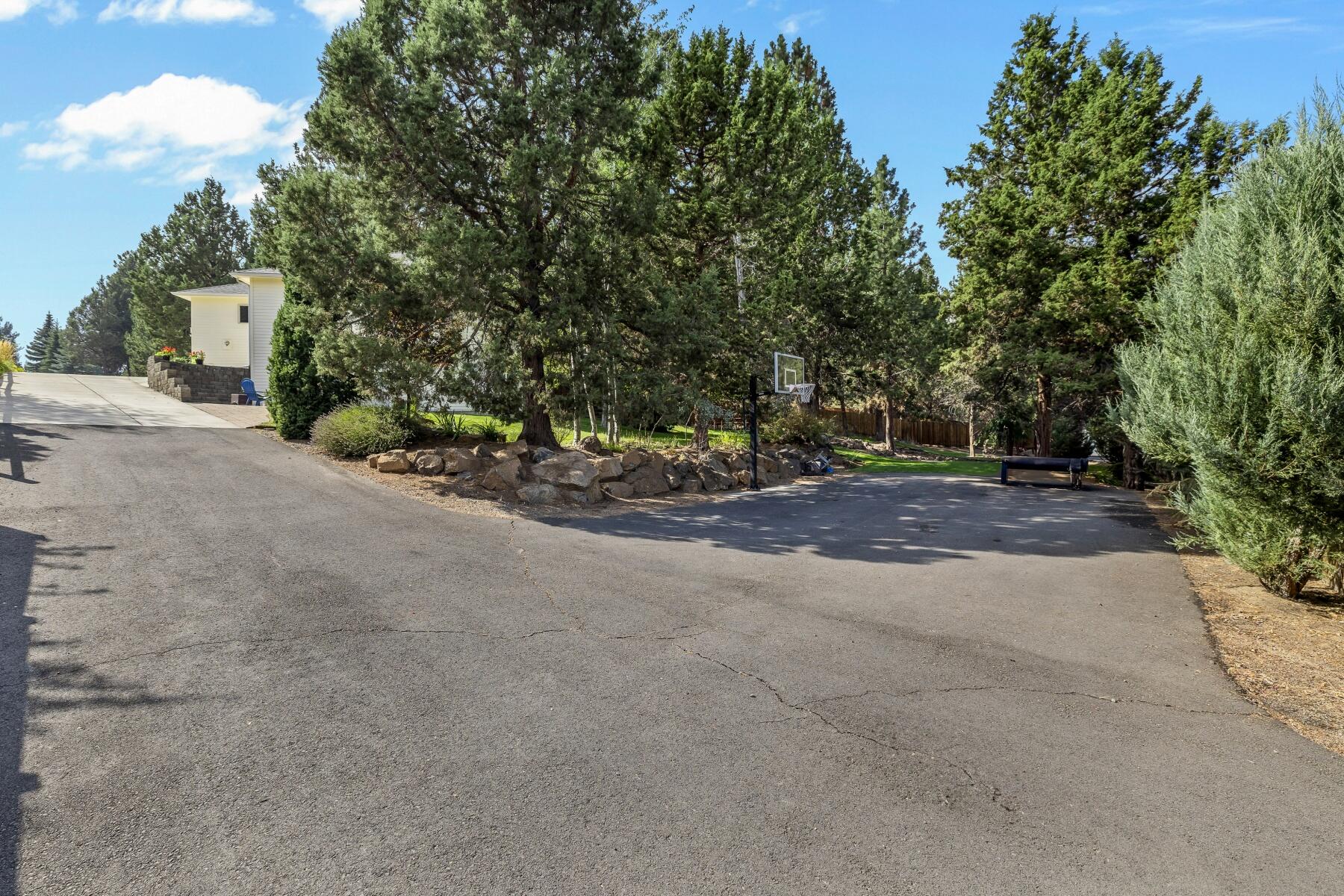 Chloe Estates - Residential