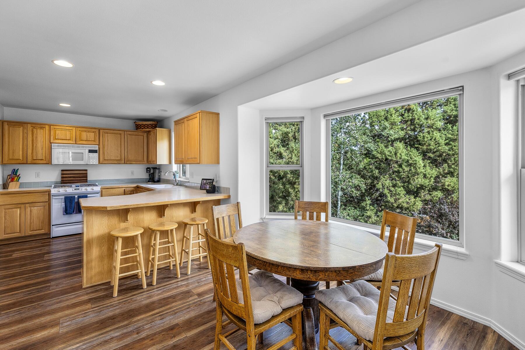 Chloe Estates - Residential