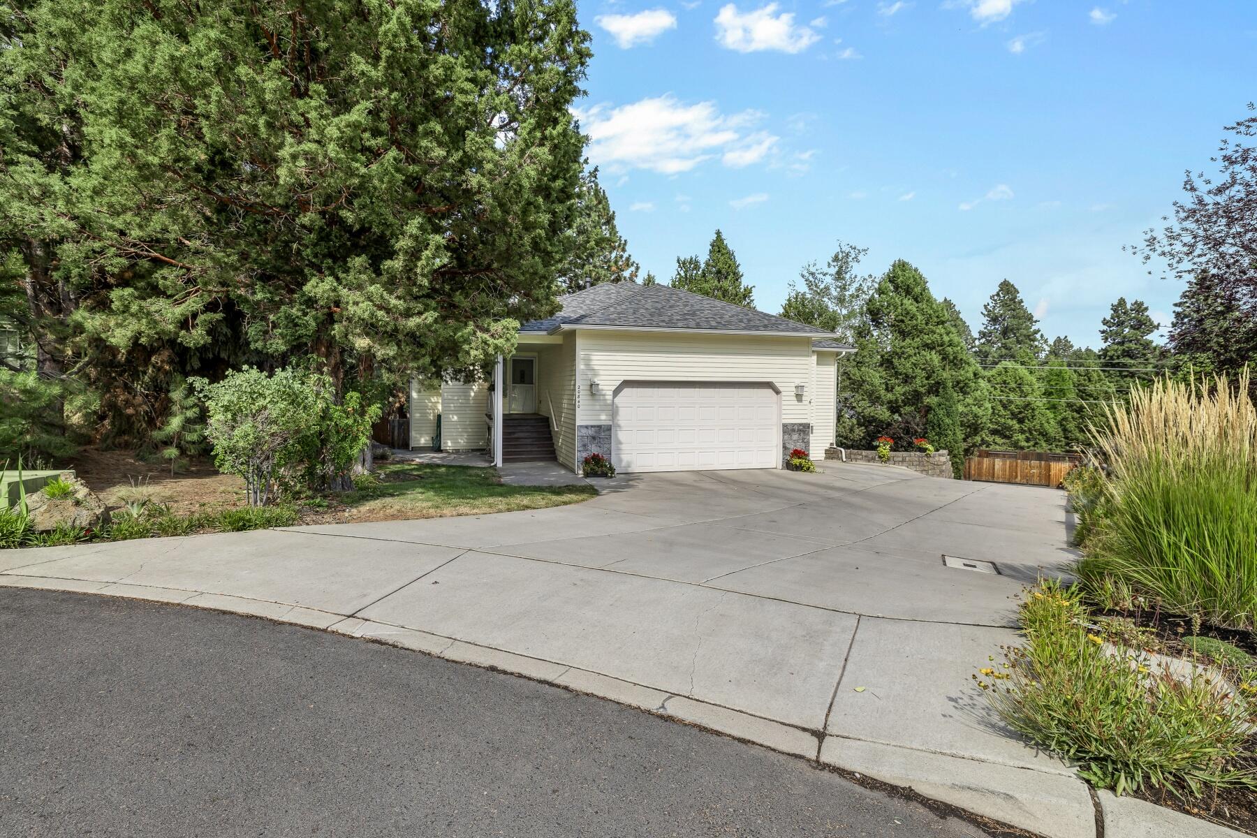 Chloe Estates - Residential