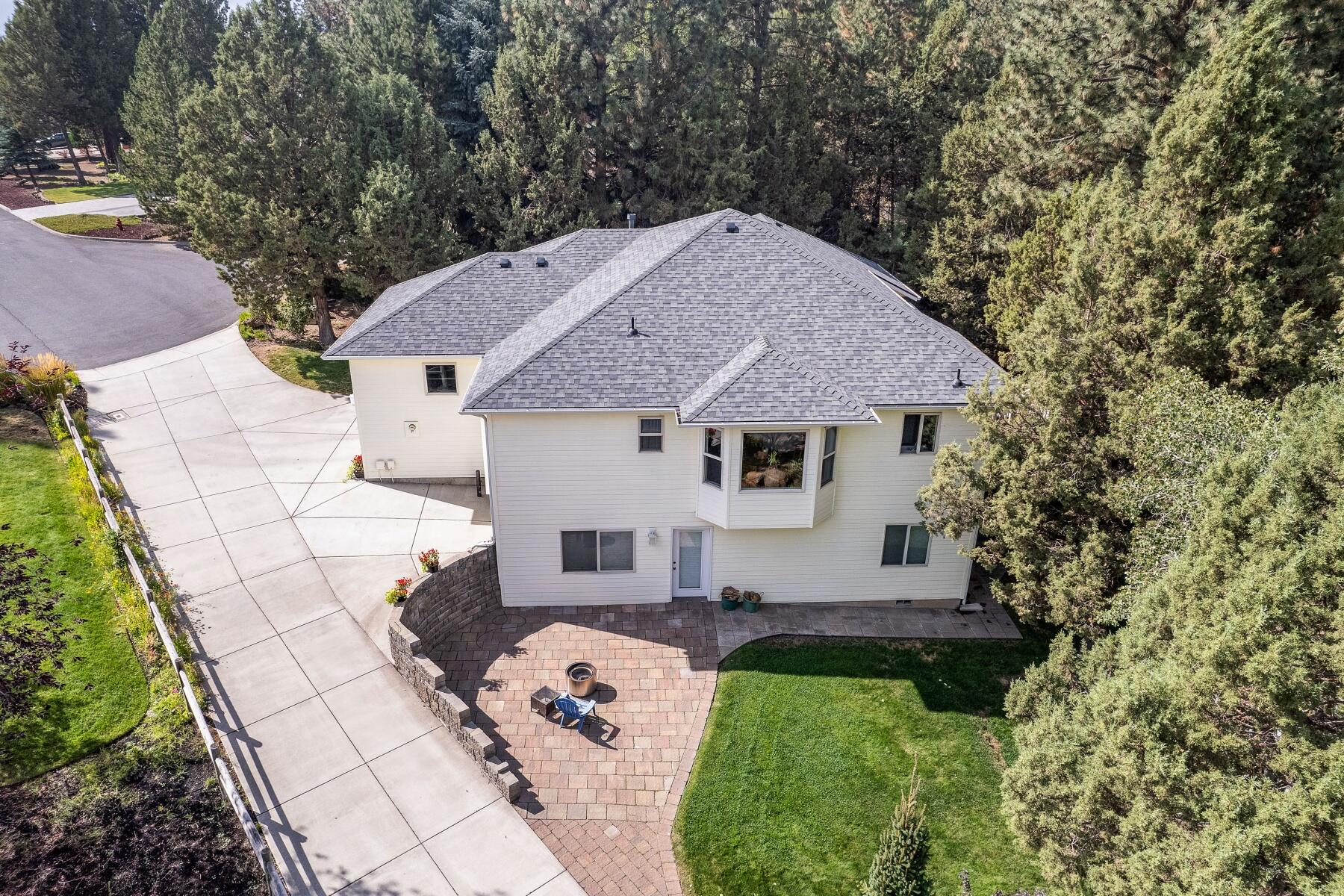 Chloe Estates - Residential
