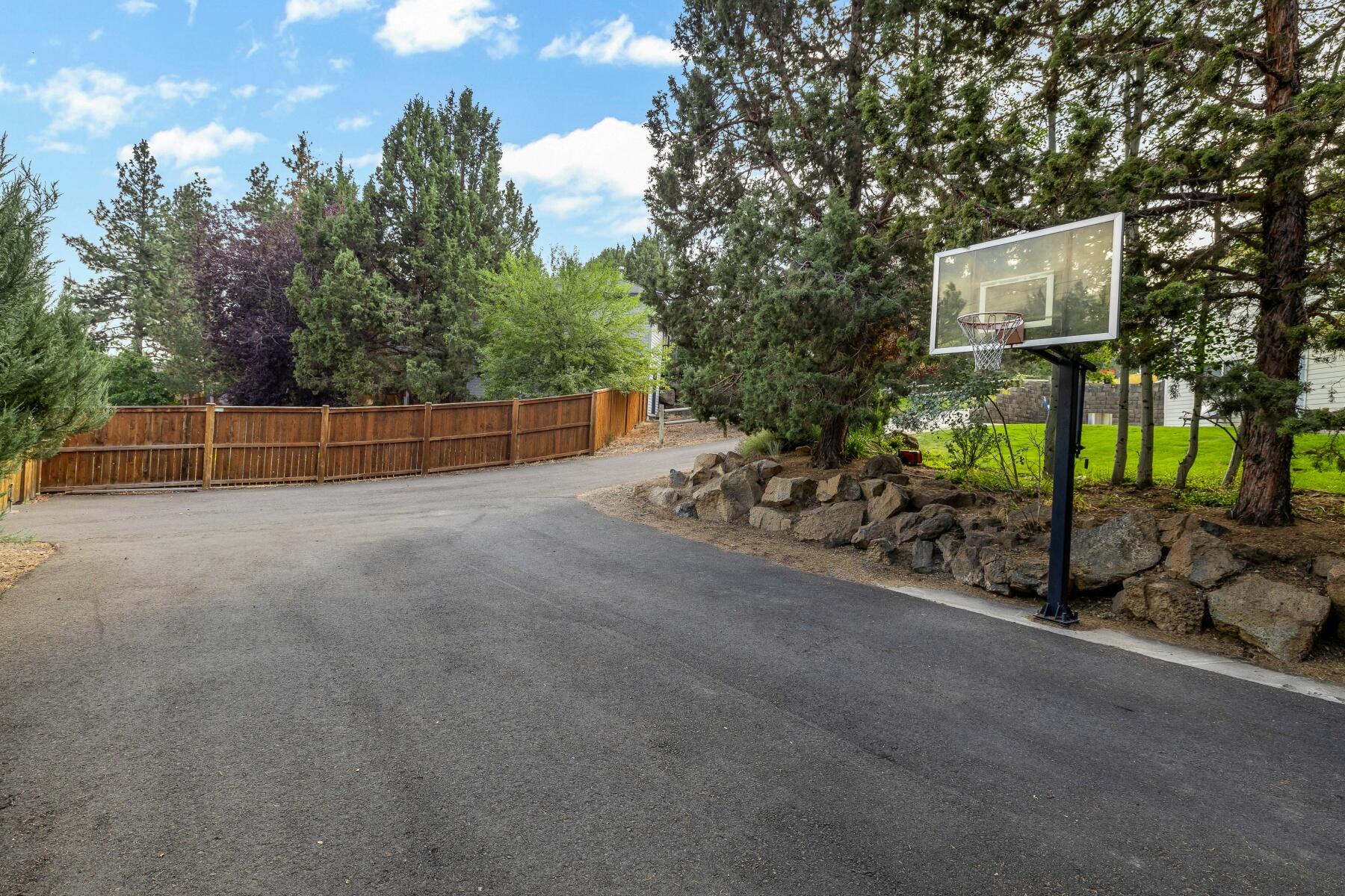 Chloe Estates - Residential