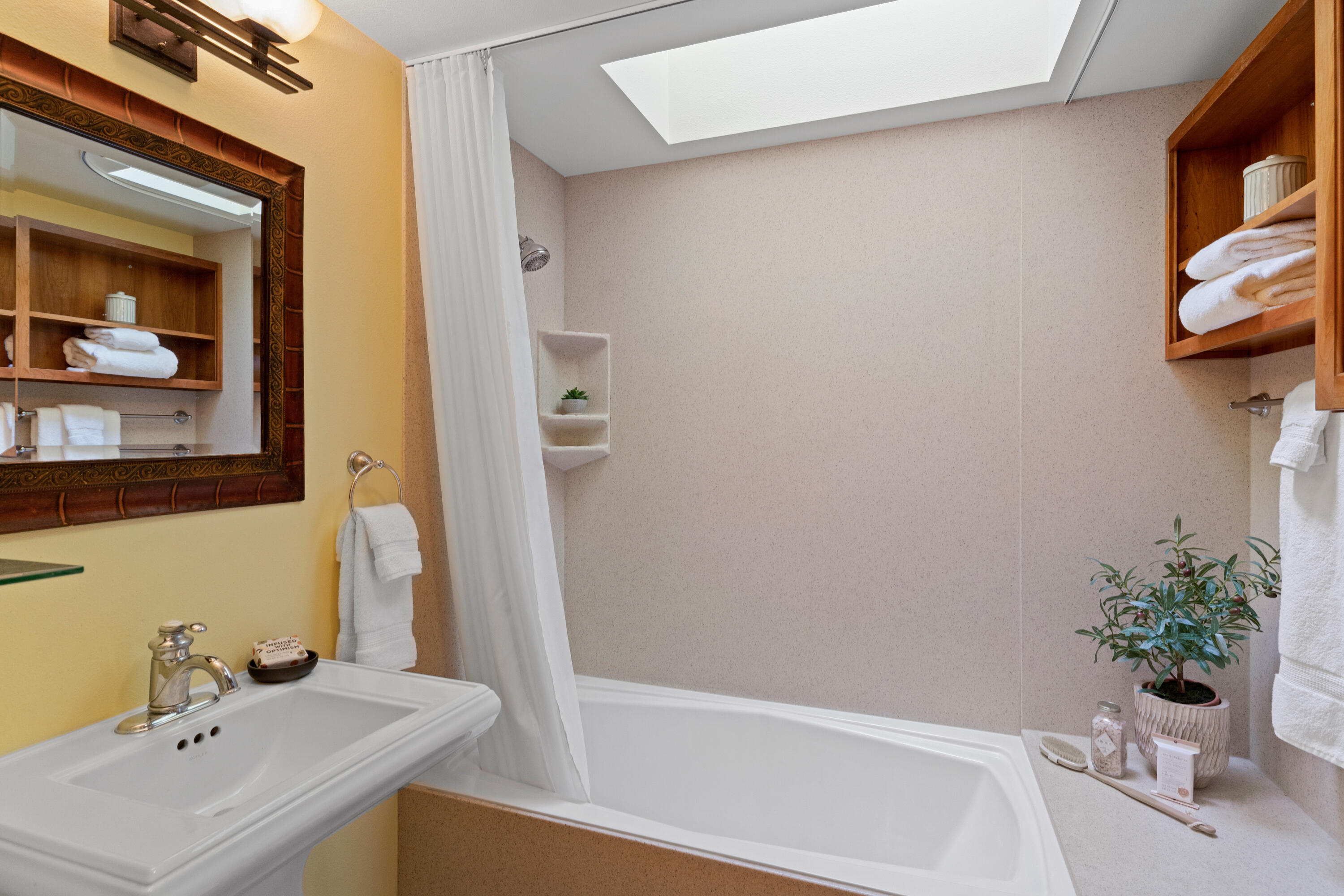 Bonne Home - Residential