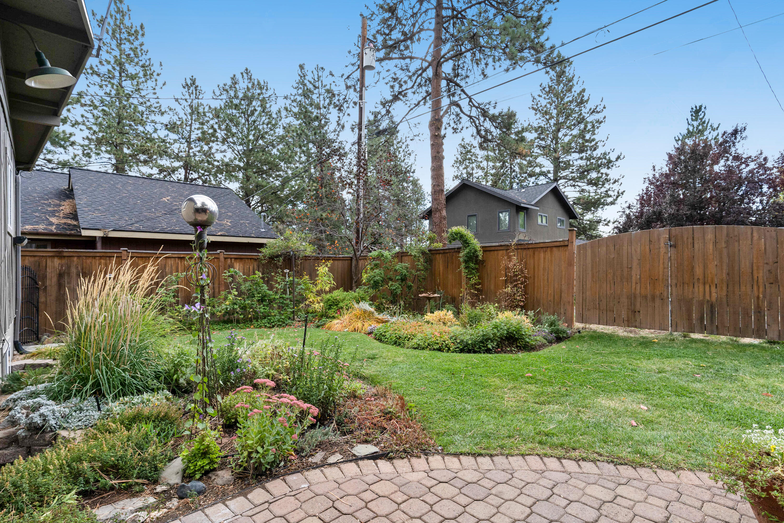 Bonne Home - Residential