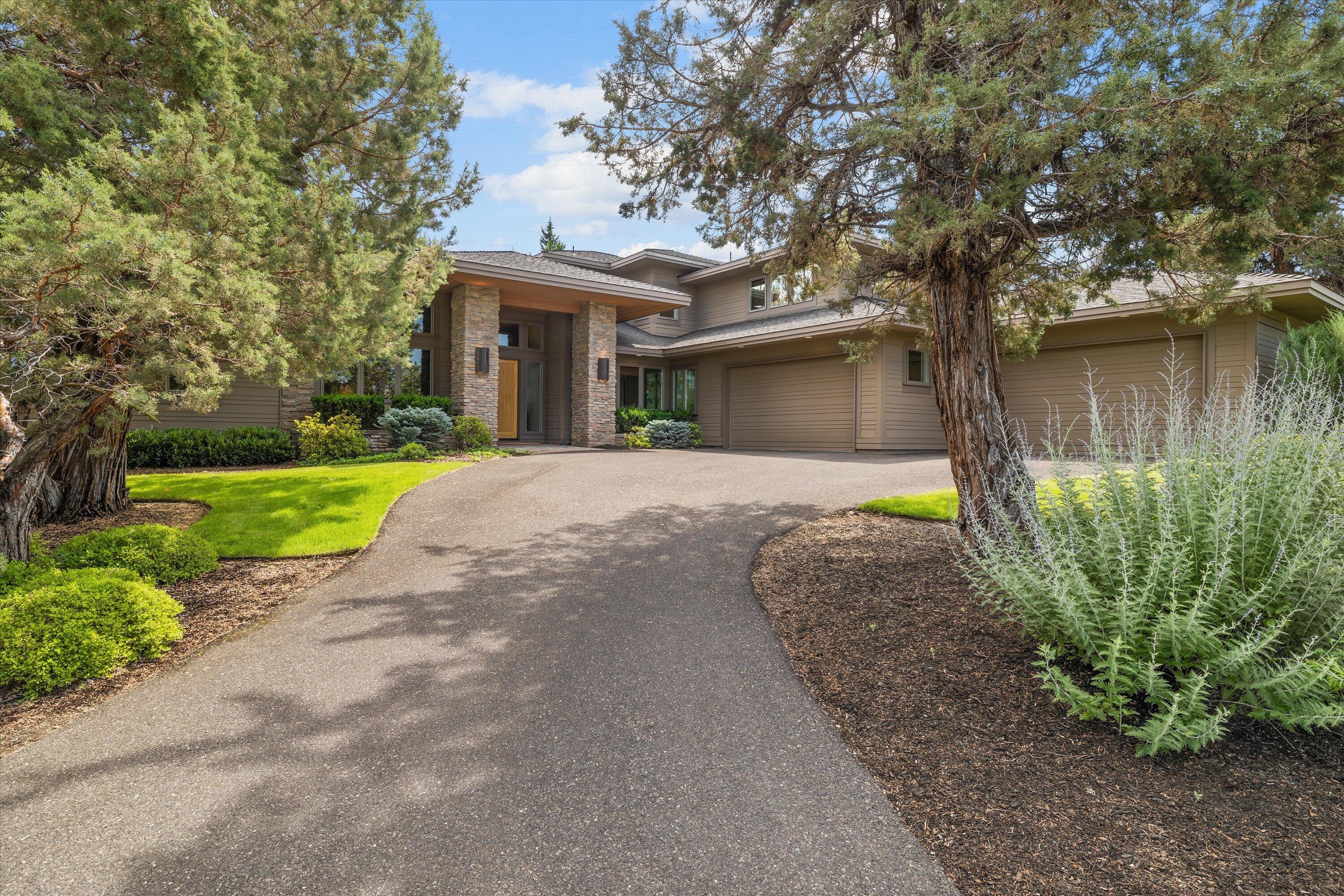 Eagle Crest - Residential